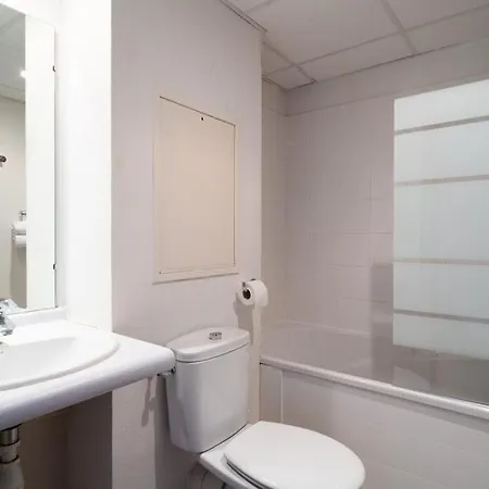 Joli Studio, Clim Proche Gare Et Centre Apartmán Lurdy